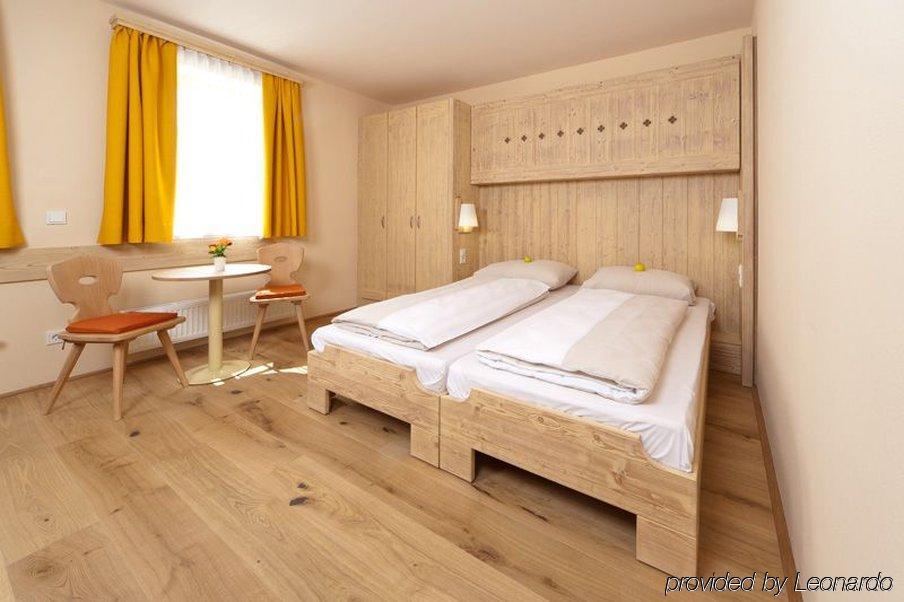 Jufa Hotel Weinviertel - Eselsmuehle Seefeld-Kadolz Room photo