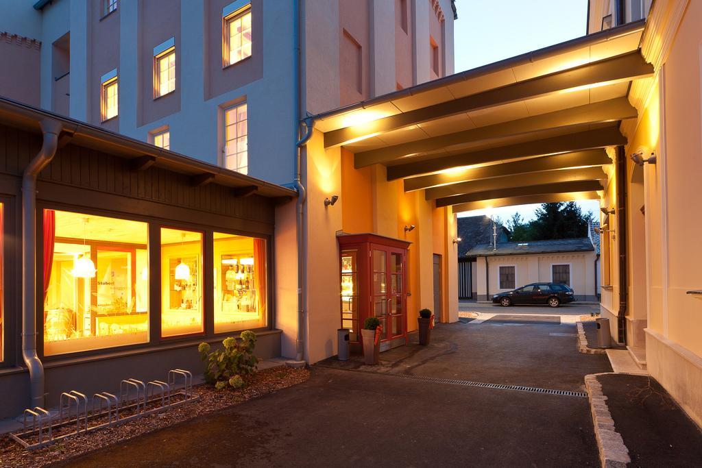 Jufa Hotel Weinviertel - Eselsmuehle Seefeld-Kadolz Exterior photo